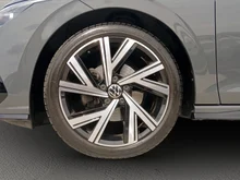 VW Golf R-Line TSI in Delfingrau Metallic