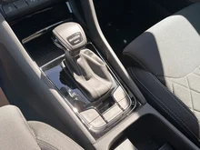 Škoda Karoq 4x4 Sportline TDI DSG in Brillant-Silber Metallic