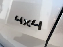 Škoda Karoq 4x4 Sportline TDI DSG in Brillant-Silber Metallic