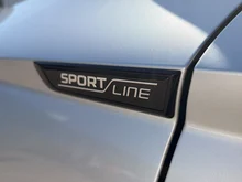 Škoda Karoq 4x4 Sportline TDI DSG in Brillant-Silber Metallic