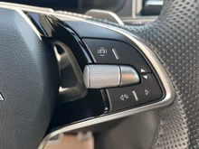 Škoda Karoq 4x4 Sportline TDI DSG in Brillant-Silber Metallic