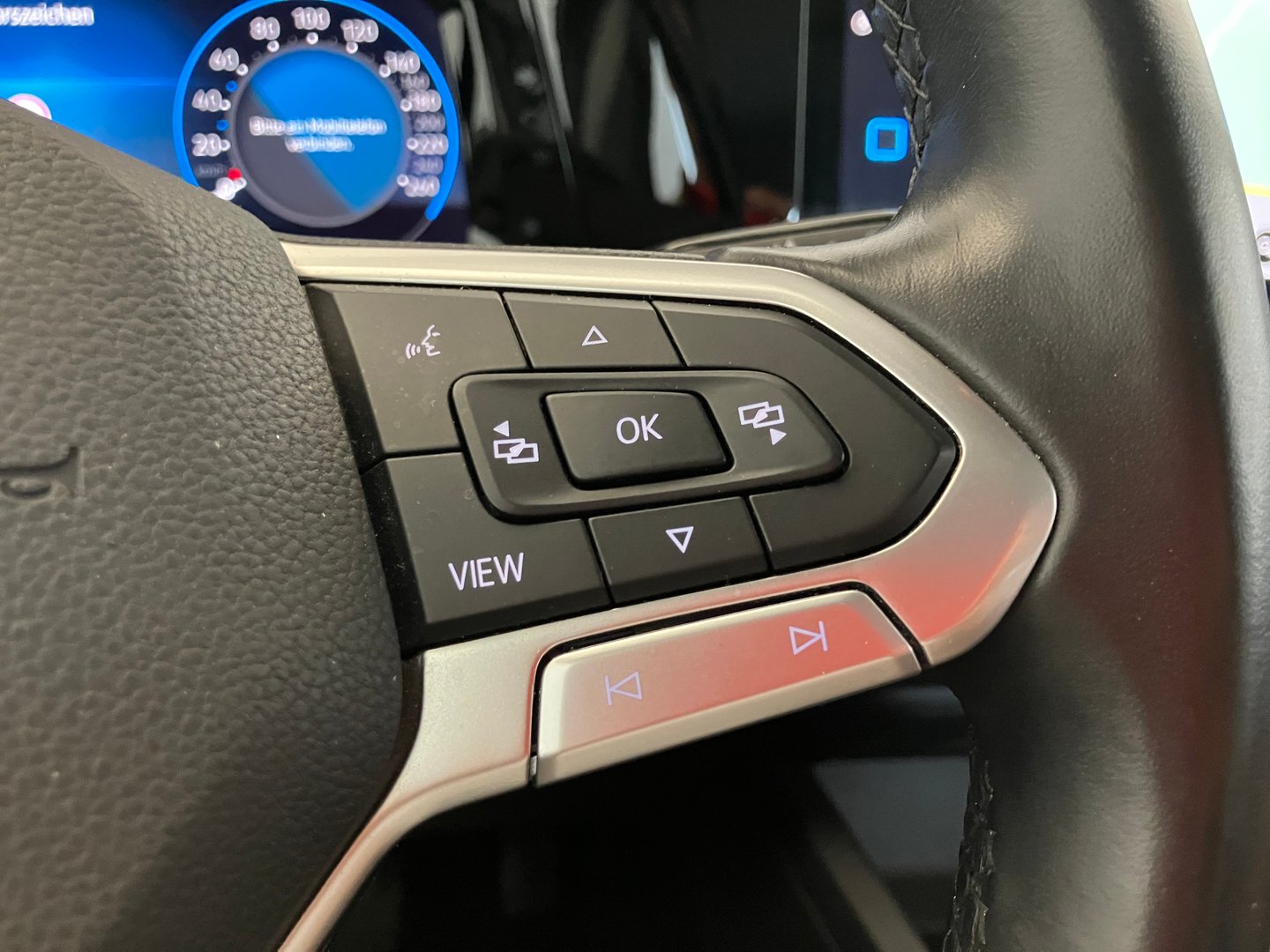 VW Golf Style TSI DSG mHeV | Bild 16 von 30