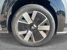Škoda Peaq Selection 90 in Graphit-Grau Metallic