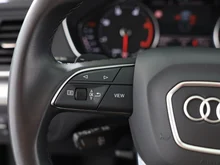 Audi Q5 40 TDI quattro intense in BRILLANTSCHWARZ