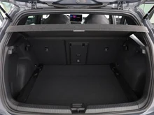 VW Golf Sport mHEV TSI DSG in Delfingrau Metallic