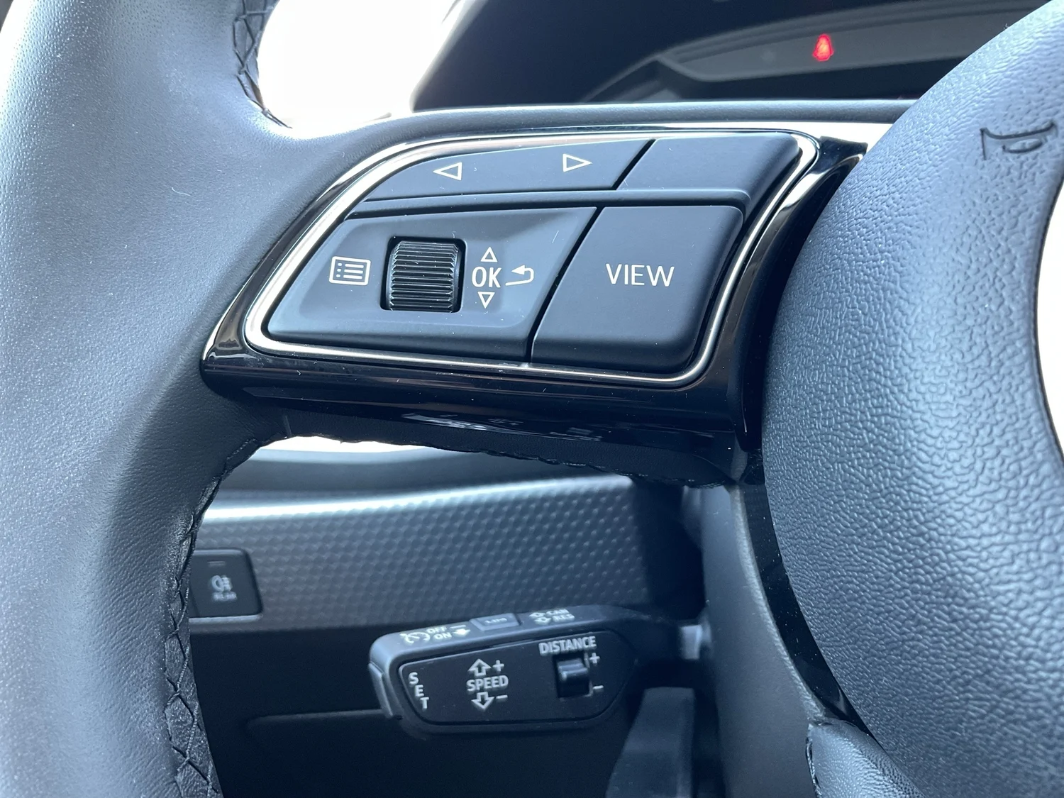 Bild eines Audi A1 allstreet 25 TFSI intense