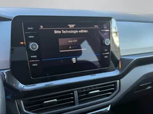 VW T-Cross Life TSI in Deep Black Perleffekt