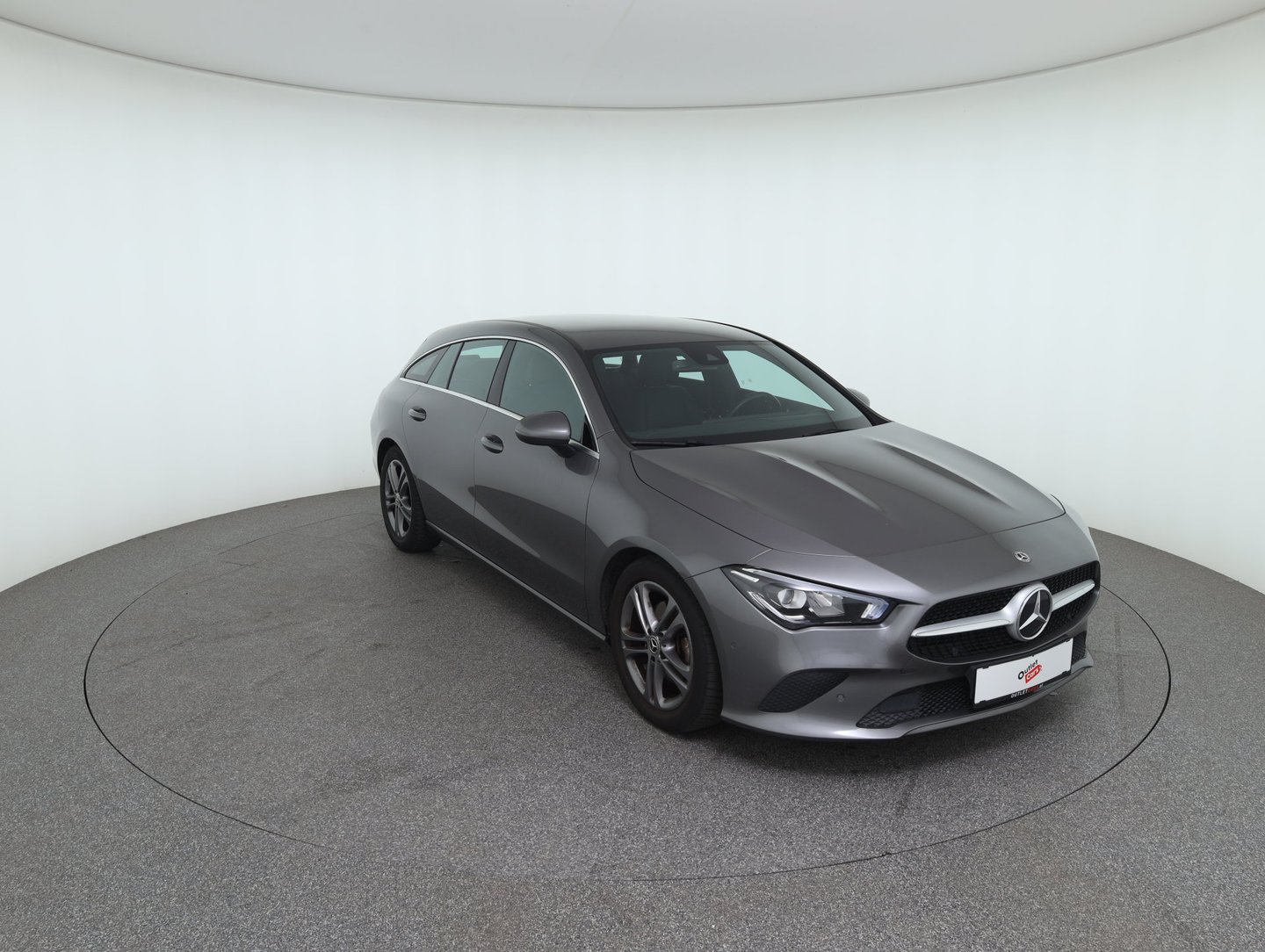 Mercedes CLA 180 d Shooting Brake | Bild 3 von 33