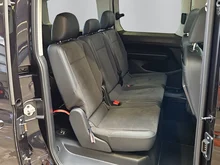 VW Caddy Style Maxi TDI in Deepblack Perleffekt