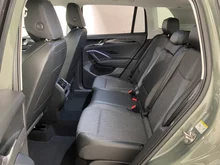 VW Tiguan Sport eTSI DSG in Cipressino-Grün Metallic