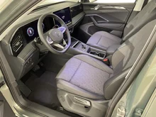 VW Tiguan Sport eTSI DSG in Cipressino-Grün Metallic