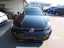 VW Passat Variant Elegance eHybrid 150kW in Grenadillschwarz Metallic