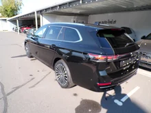VW Passat Variant Elegance eHybrid 150kW in Grenadillschwarz Metallic