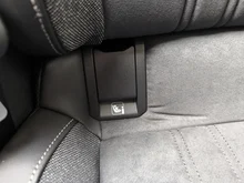 VW Golf Rabbit mHEV DSG in Grenadillschwarz Metallic