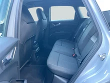 Audi Q4 e-tron 40 e-tron in C2 Kieselgrau