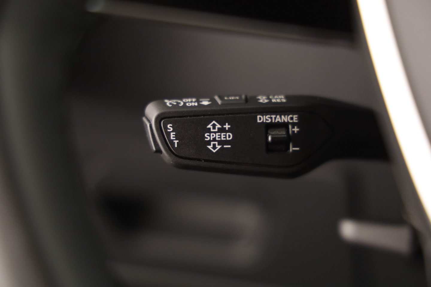 Audi A6 Limousine 40 TDI Design | Bild 6 von 21