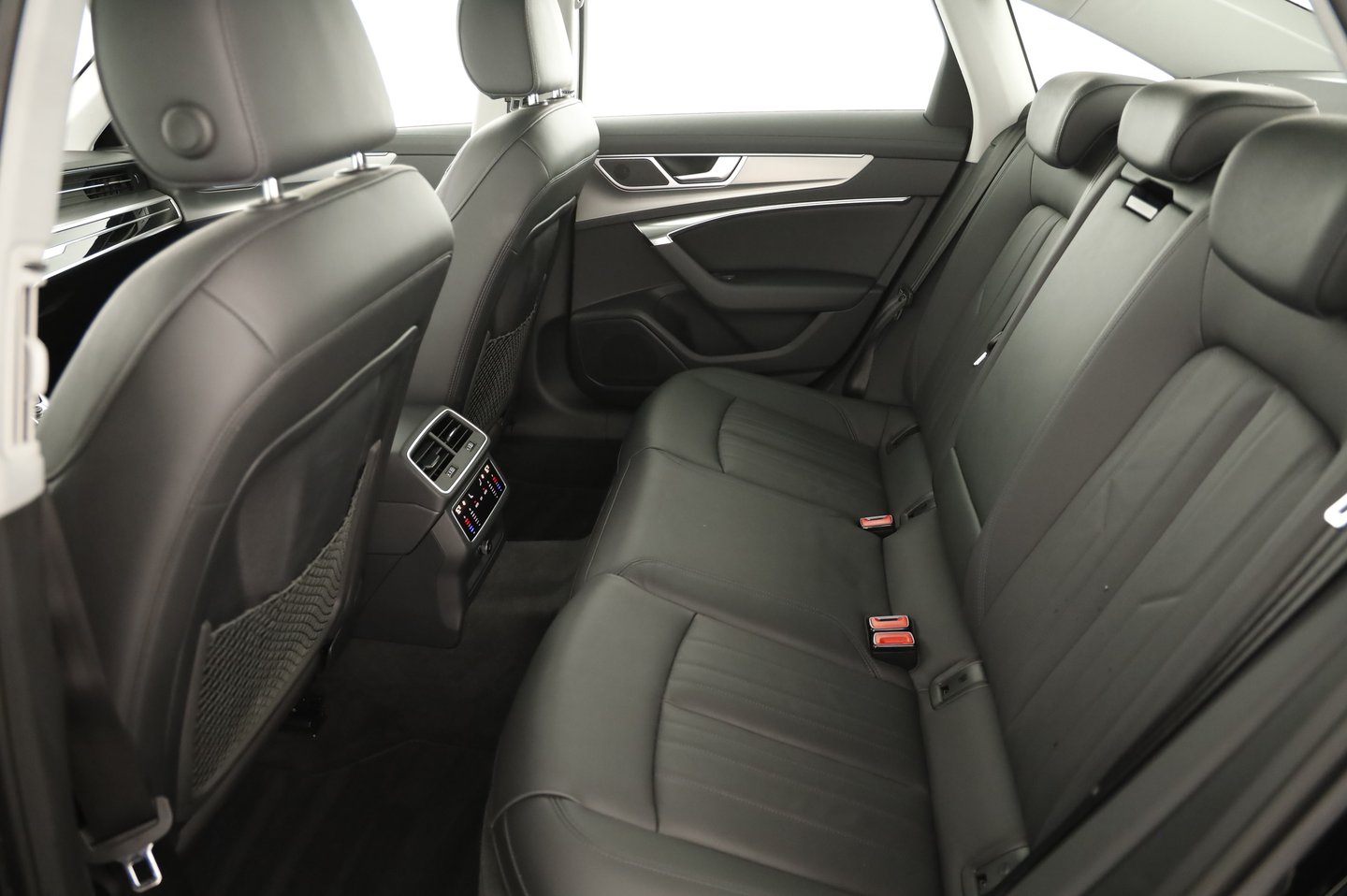 Audi A6 Limousine 40 TDI Design | Bild 18 von 21