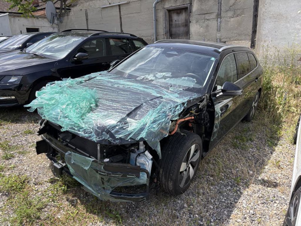 VW Passat Variant