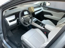 Škoda Peaq Selection 90x in Smokey Diamond-Silber Metallic