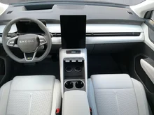 Škoda Peaq Selection 90x in Smokey Diamond-Silber Metallic