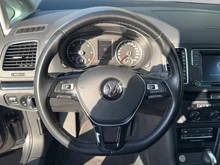 VW Sharan Bus+ TDI SCR 4MOTION DSG 5-Sitzer in Indiumgrau Metallic