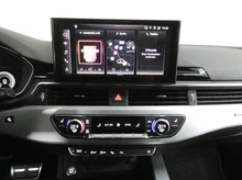 Audi A4 Avant 40 TDI quattro S line in 0E Mythosschwarz Metallic