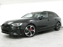 Audi A4 Avant 40 TDI quattro S line in 0E Mythosschwarz Metallic