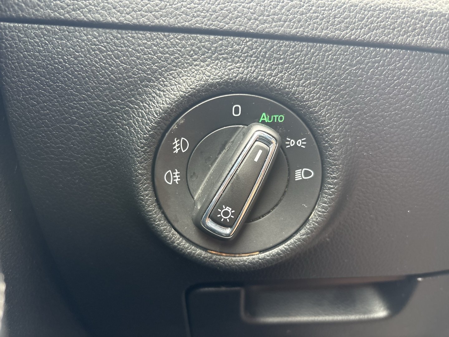 Škoda SUPERB Style TSI ACT DSG | Bild 9 von 18