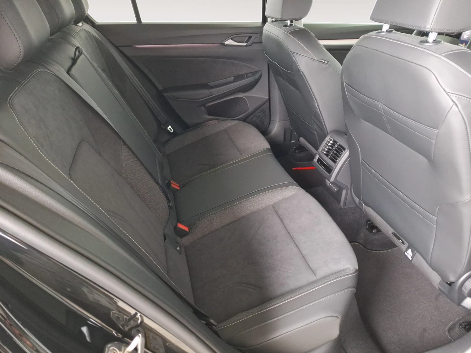 Bild eines VW Golf Rabbit eHybrid DSG 150 kW