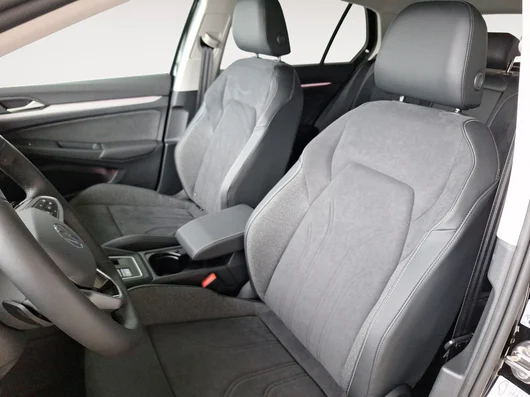 Bild eines VW Golf Rabbit eHybrid DSG 150 kW