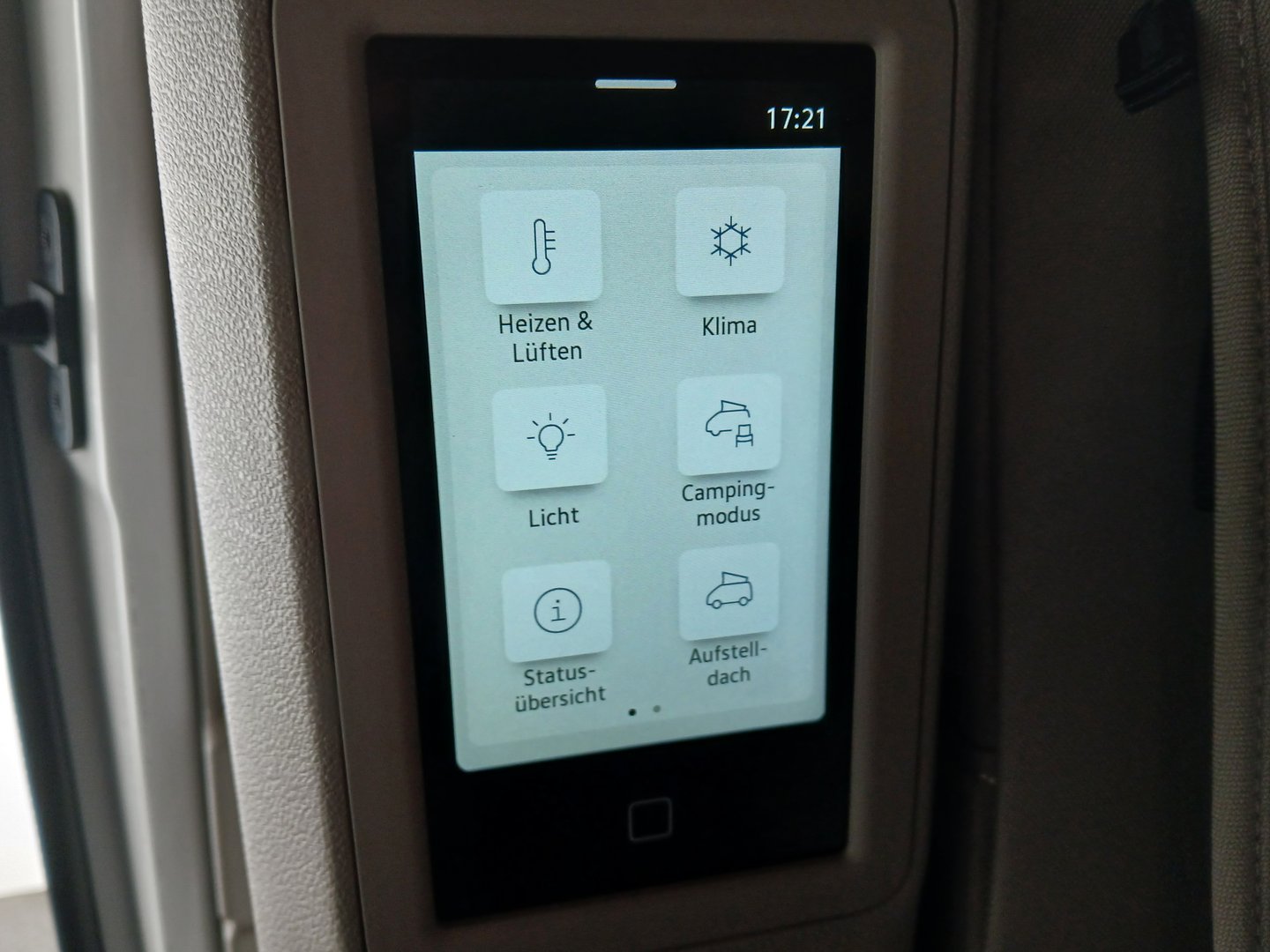 VW California Beach Camper eHyb. 180 kW 4M | Bild 31 von 40