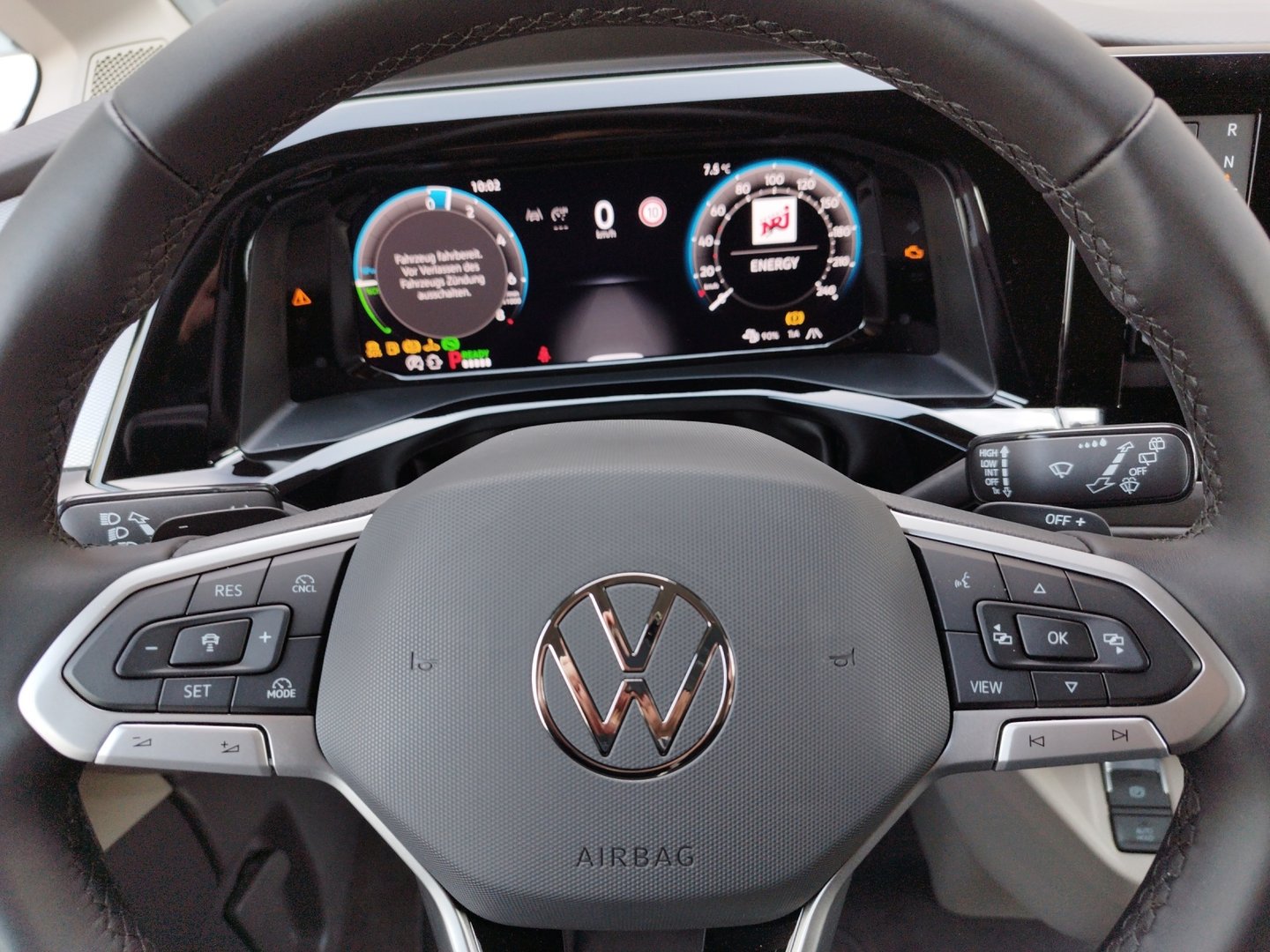 VW California Beach Camper eHyb. 180 kW 4M | Bild 8 von 25