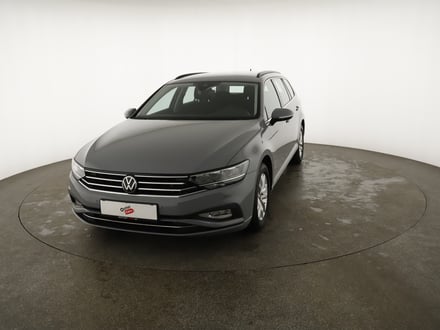VW Passat Variant Business TDI SCR DSG