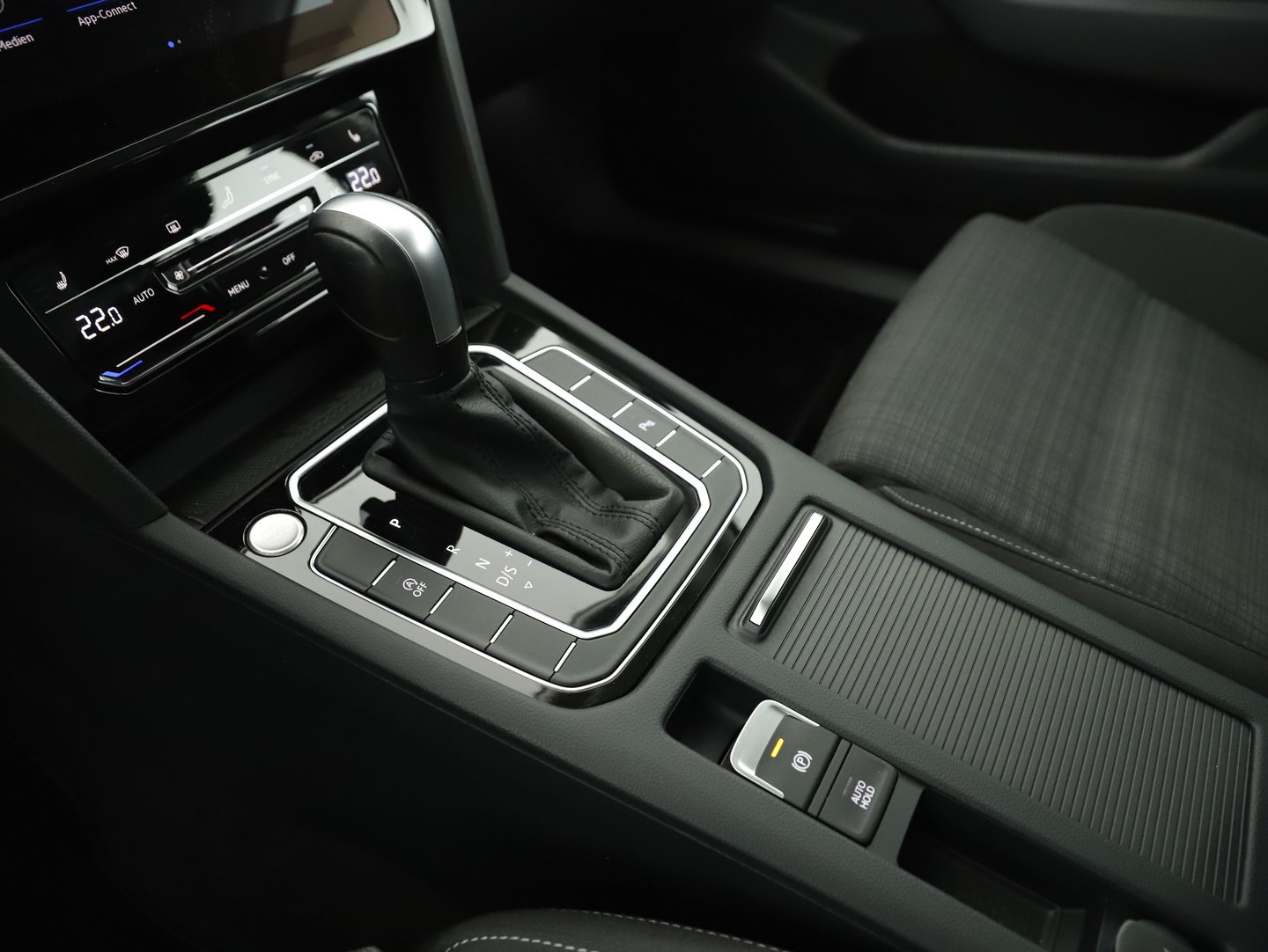 VW Passat Variant Business TDI SCR DSG | Bild 18 von 21