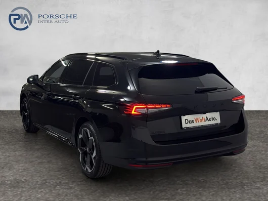 Bild eines Škoda Superb Combi Sportline iV TSI DSG