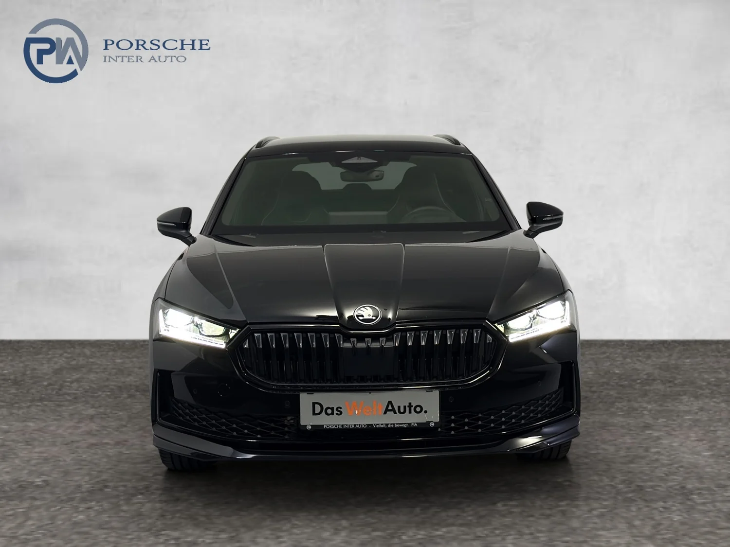 Bild eines Škoda Superb Combi Sportline iV TSI DSG