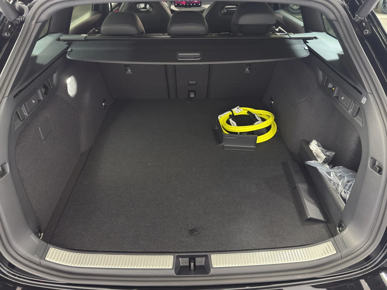 Bild eines Škoda Superb Combi Sportline iV TSI DSG