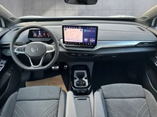 VW ID.4 Pro 210 kW Business in Gletscherweiß Metallic Dach schwarz
