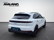 Porsche Cayenne E-Hybrid in weiss - metallic