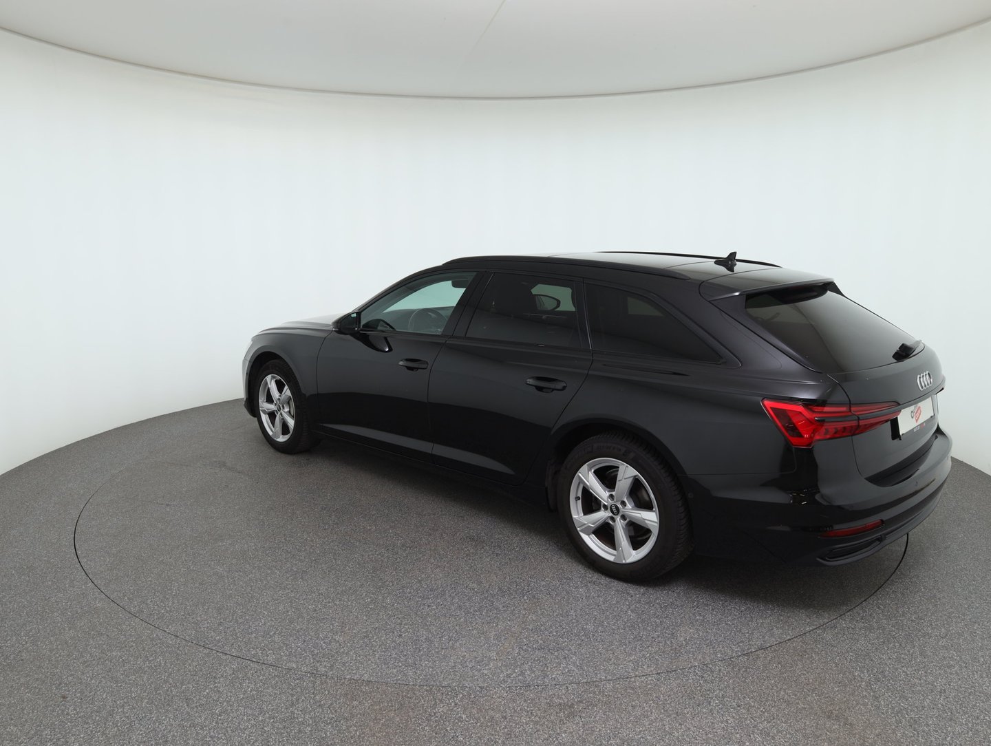 Audi A6 Avant 35 TDI Sport | Bild 7 von 23