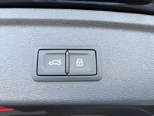 Audi A3 Sportback 30 TFSI in Brillantschwarz