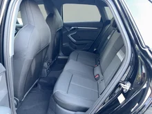 Audi A3 Sportback 30 TFSI in Brillantschwarz