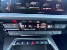 Audi A3 Sportback 30 TFSI in Brillantschwarz