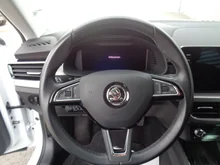 Škoda Kamiq Style TSI DSG in Moon-Weiß Metallic