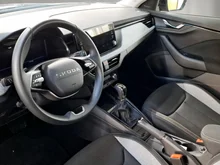 Škoda Kamiq Selection TSI DSG in Black-Magic Perleffekt