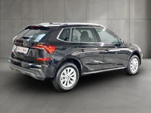 Škoda Kamiq Selection TSI DSG in Black-Magic Perleffekt