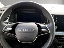 Škoda Kamiq Selection TSI DSG in Black-Magic Perleffekt