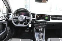 Thumbnail-Foto von Fahrzeug