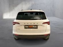 Škoda Karoq Selection TSI DSG ACT in Moon-Weiß Metallic