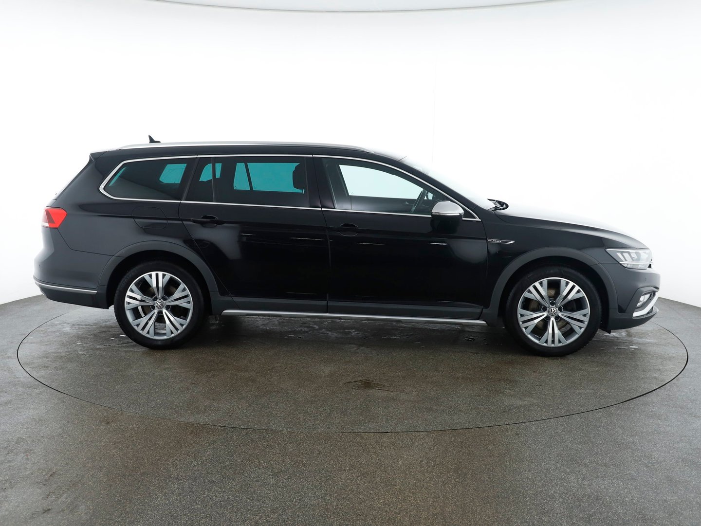 VW Passat Alltrack TDI 4MOTION DSG | Bild 4 von 30